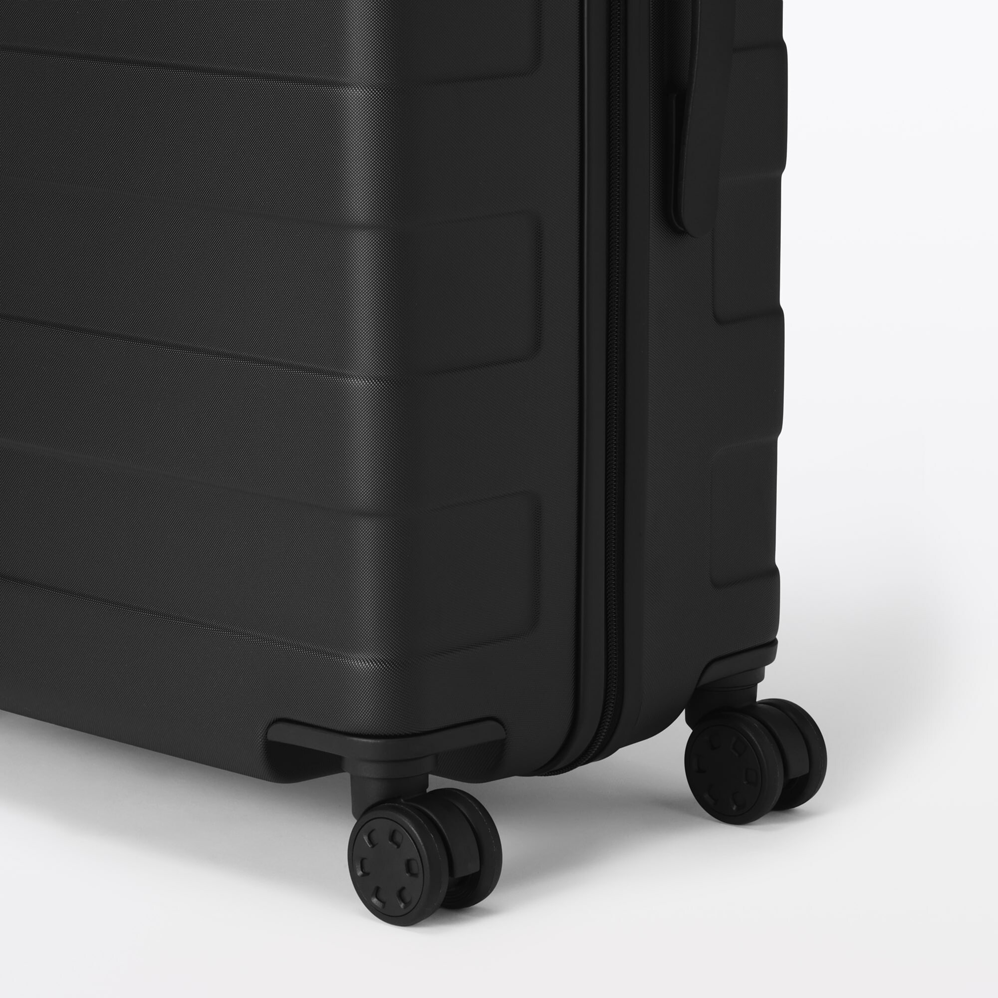 バーを自由に調節できる　ハードキャリーケース（７５Ｌ）