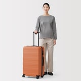 バーを自由に調節できる　ハードキャリーケース（７５Ｌ）