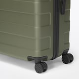 バーを自由に調節できる　ハードキャリーケース（７５Ｌ）