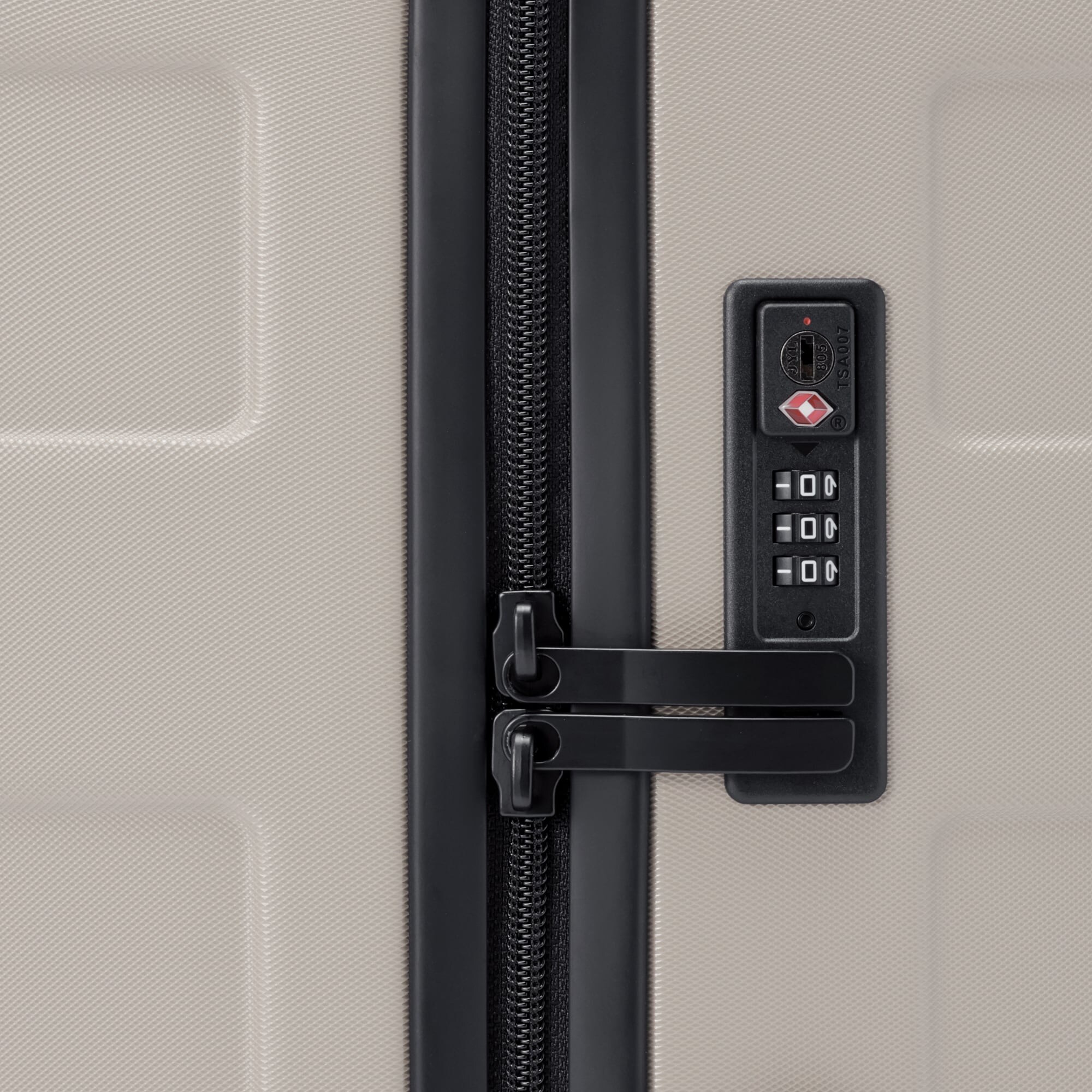 バーを自由に調節できる　ハードキャリーケース（１０５Ｌ）