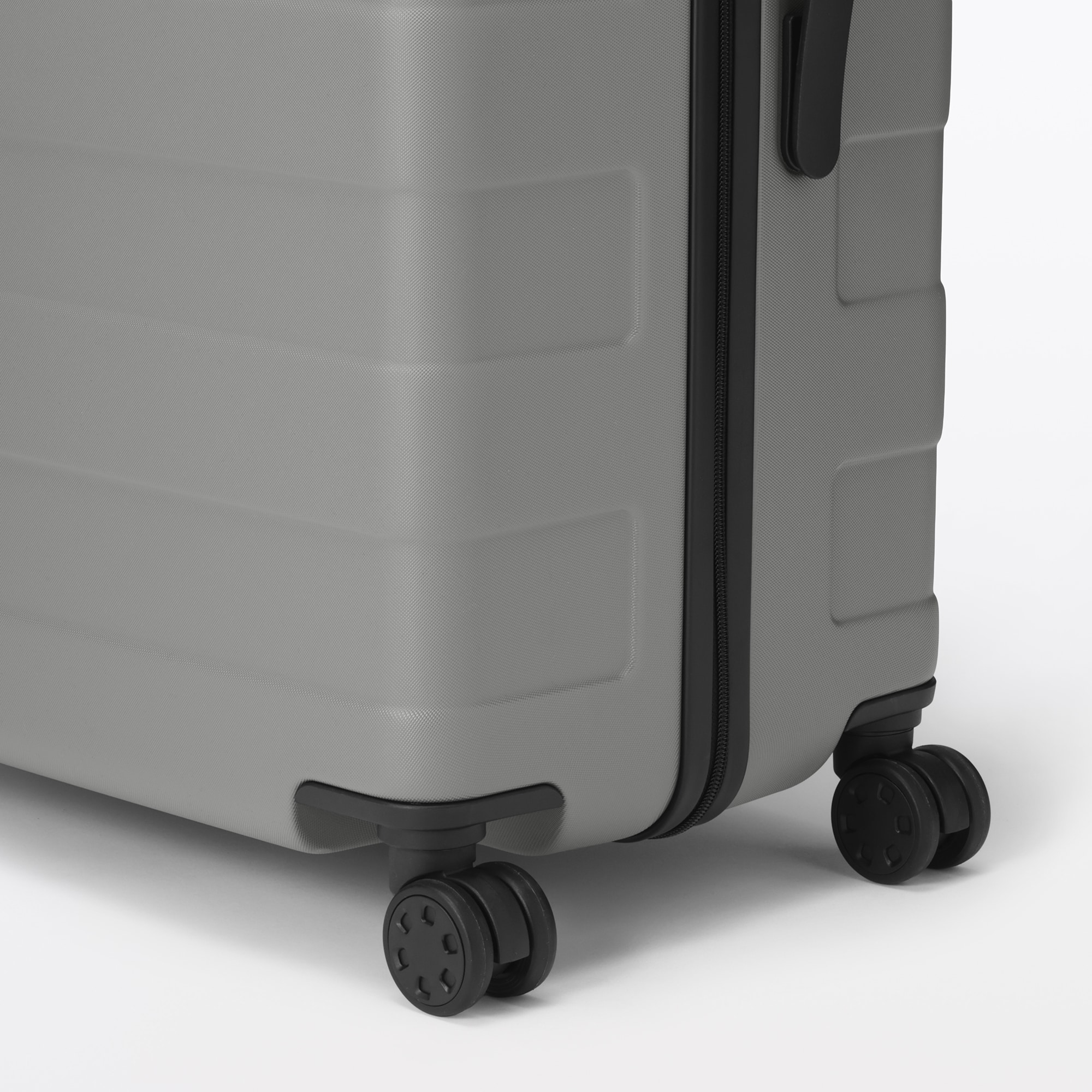 バーを自由に調節できる　ハードキャリーケース（１０５Ｌ）