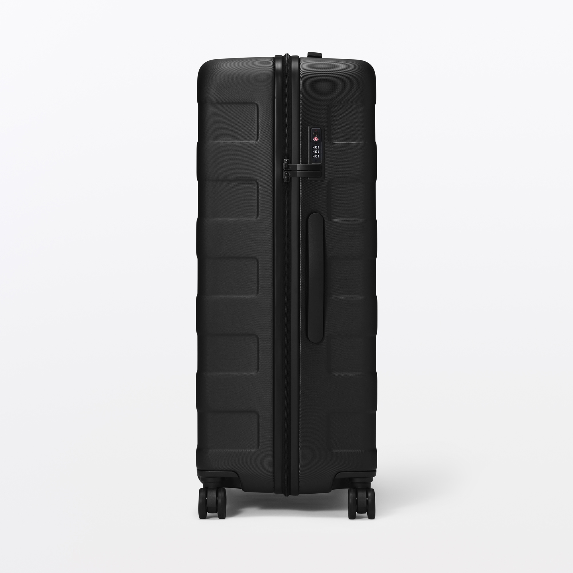 バーを自由に調節できる　ハードキャリーケース（１０５Ｌ）