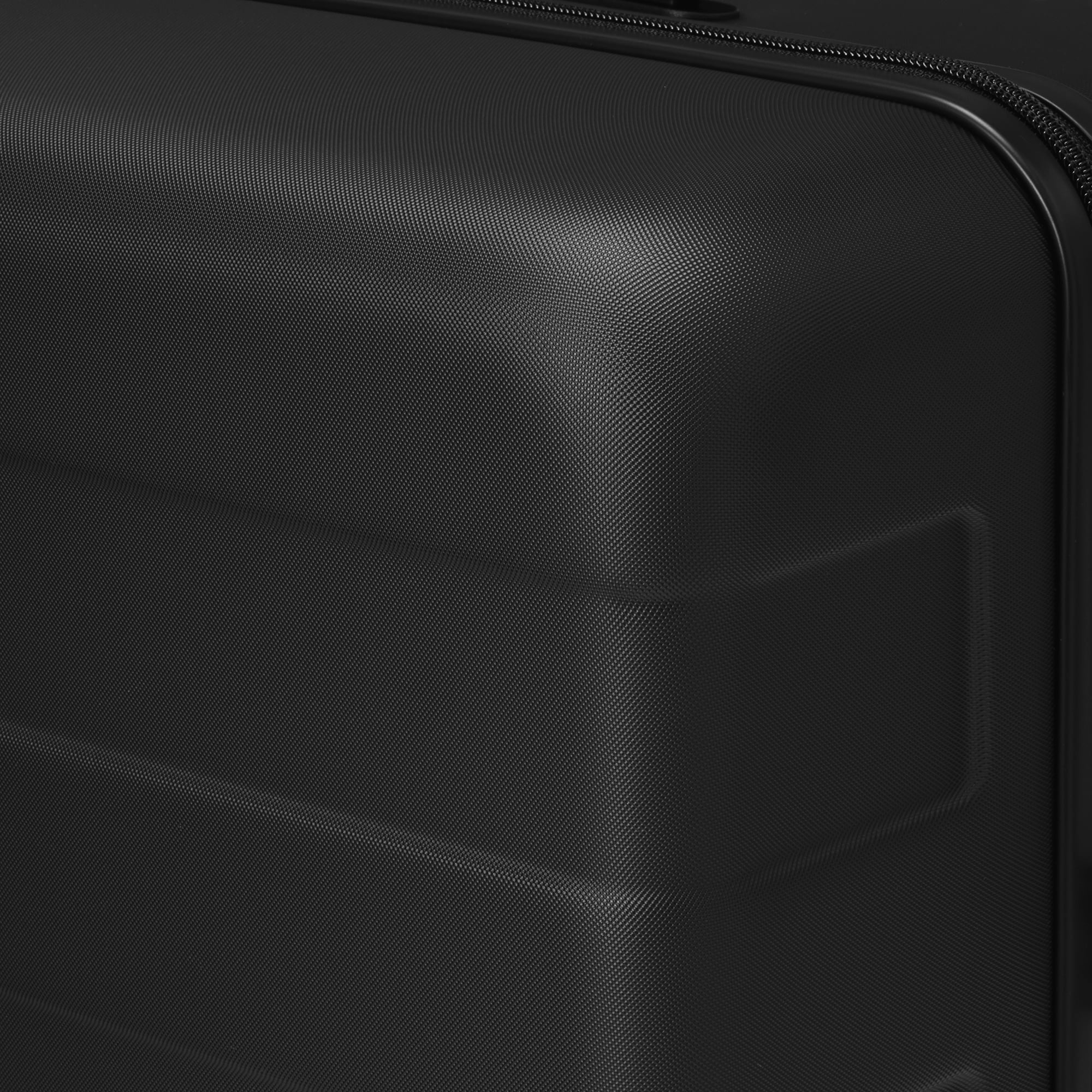 バーを自由に調節できる　ハードキャリーケース（１０５Ｌ）