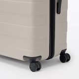 バーを自由に調節できる　ハードキャリーケース（１０５Ｌ）