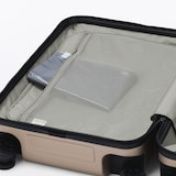 バーを自由に調節できる　フロントオープンキャリーケース（３２Ｌ）