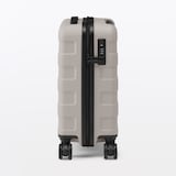 バーを自由に調節できる　ハードキャリーケース（２０Ｌ）
