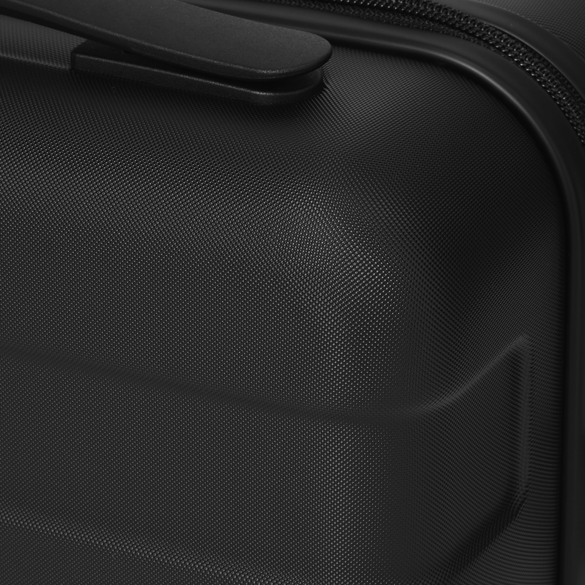 バーを自由に調節できる　ハードキャリーケース（２０Ｌ）