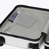 バーを自由に調節できる　ハードキャリーケース（３６Ｌ）