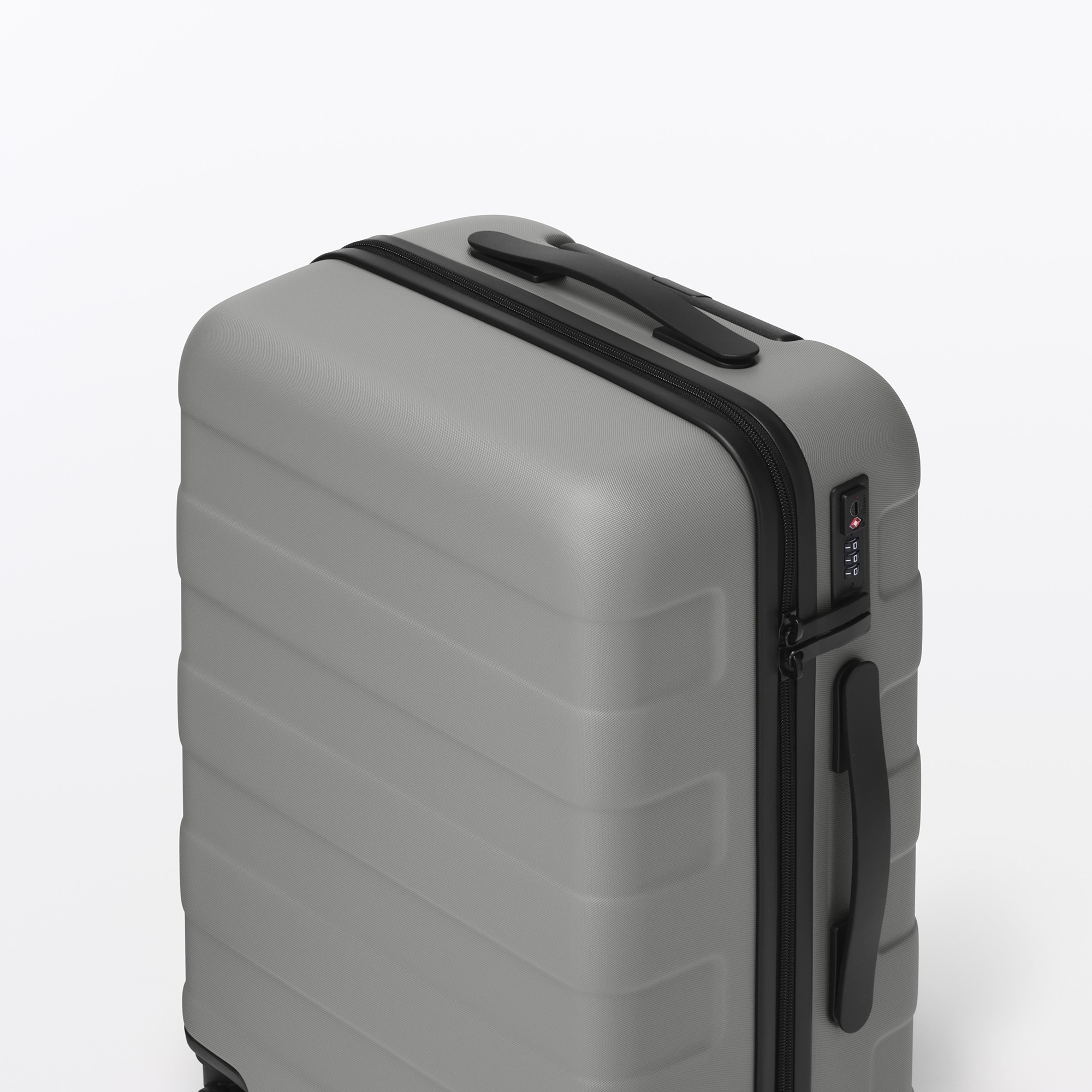 バーを自由に調節できる　ハードキャリーケース（３６Ｌ）