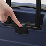 バーを自由に調節できる　ハードキャリーケース（３６Ｌ）