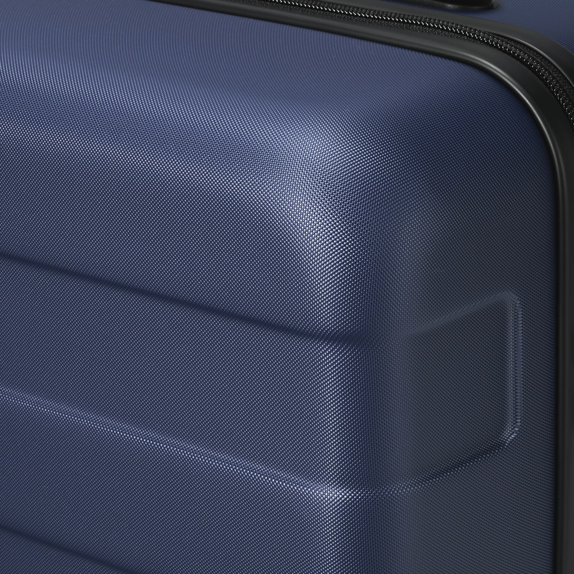 バーを自由に調節できる　ハードキャリーケース（３６Ｌ）