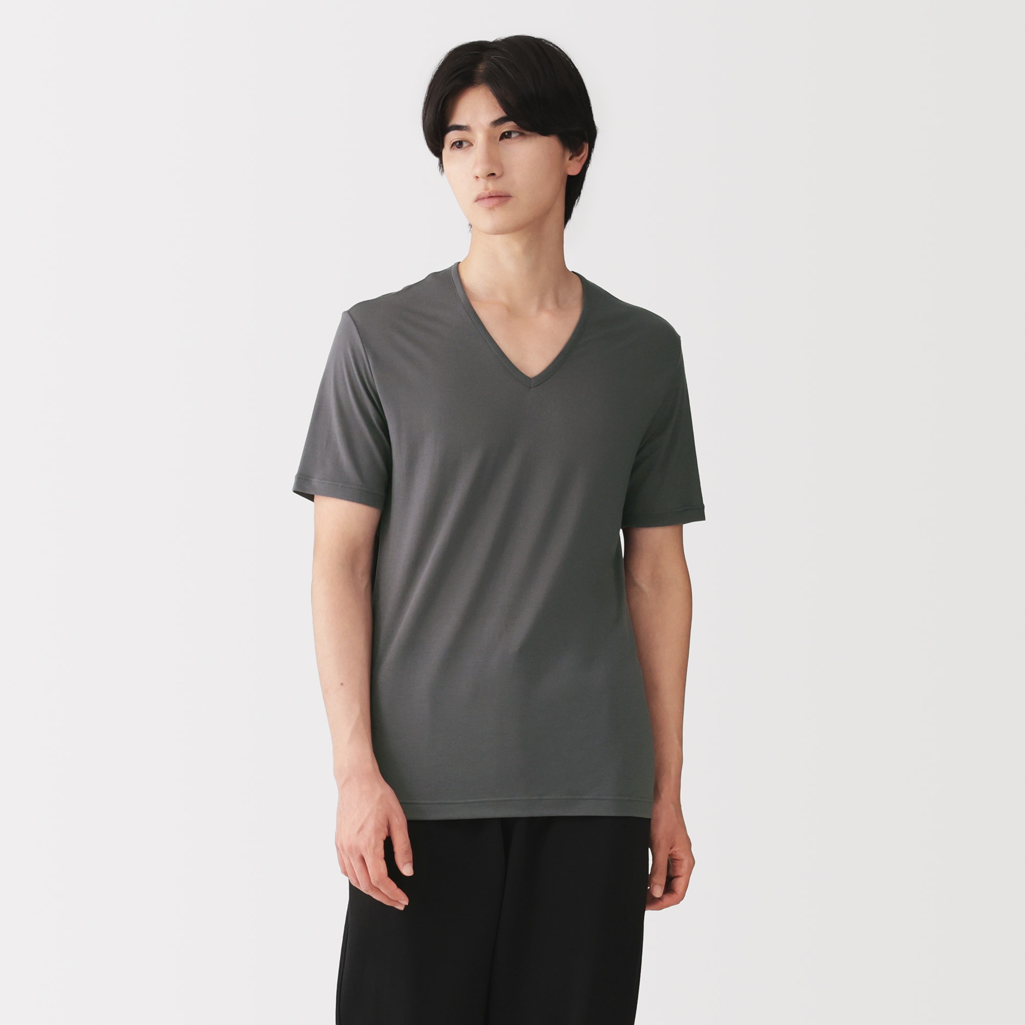 紳士　脇に縫い目のない　なめらか　Ｖネック半袖Ｔシャツ