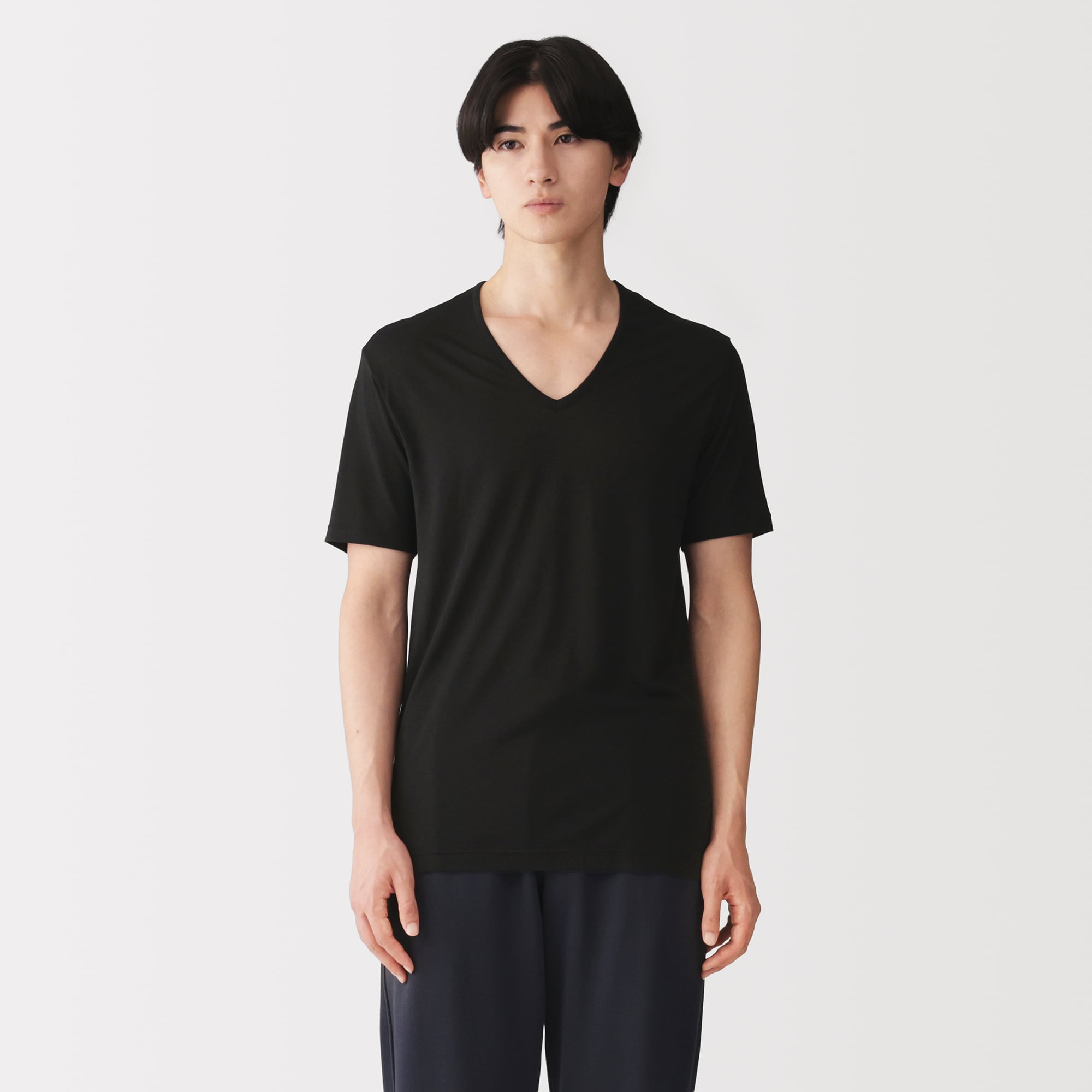 紳士　脇に縫い目のない　なめらか　Ｖネック半袖Ｔシャツ