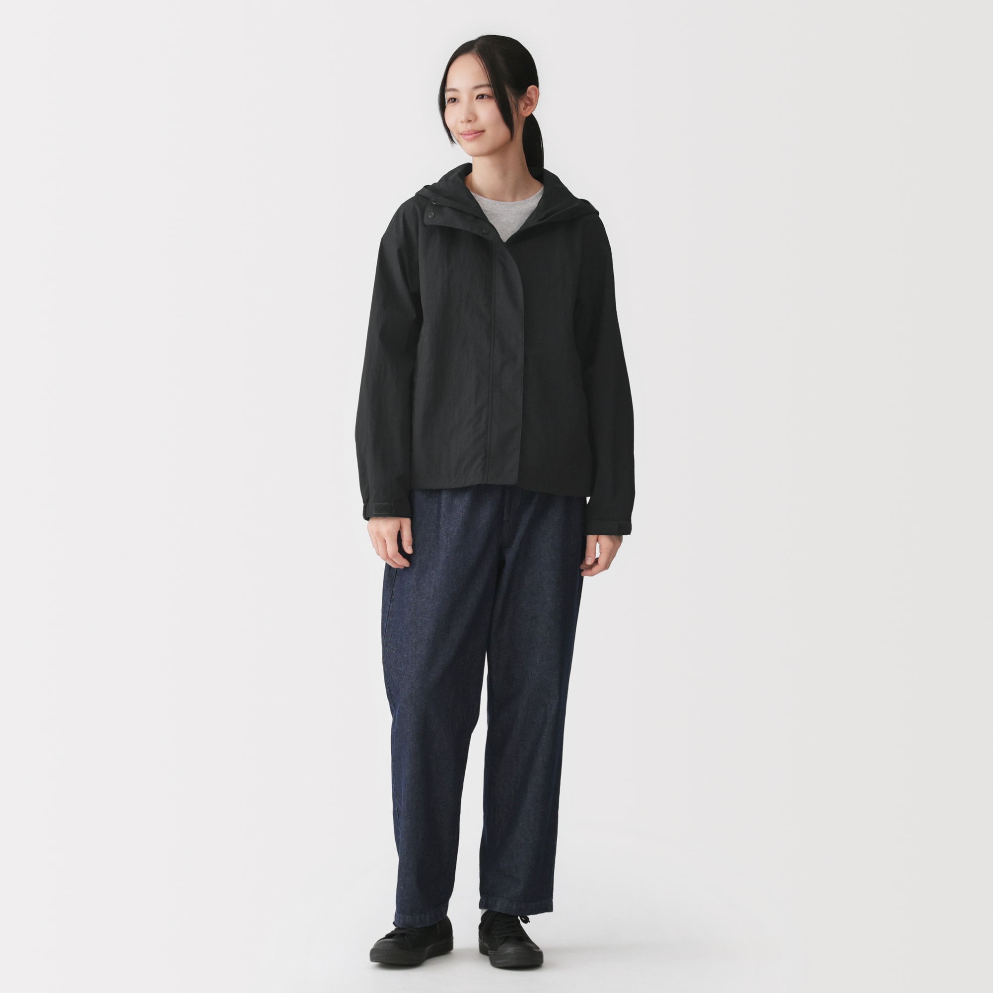 婦人　撥水ＵＶカットポケッタブルフードジャケット