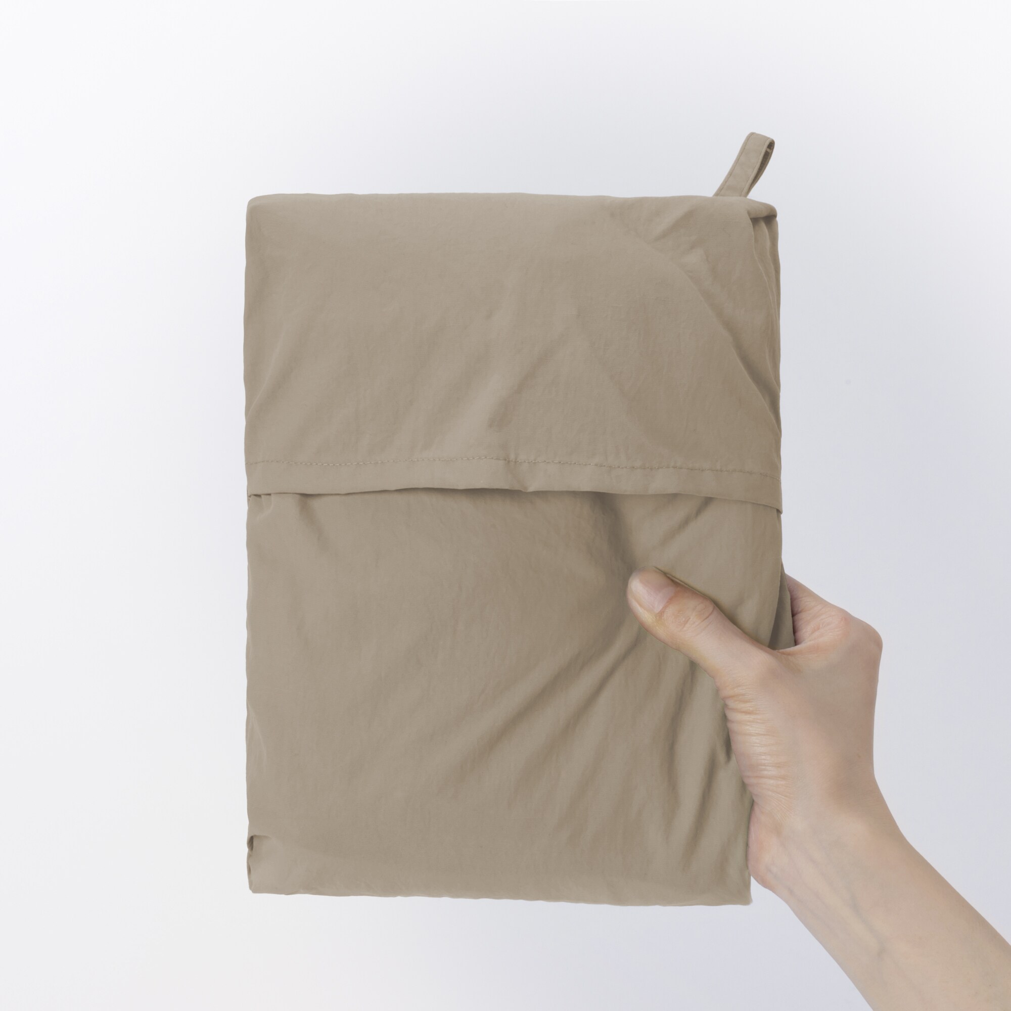 婦人　撥水ＵＶカットポケッタブルフードジャケット