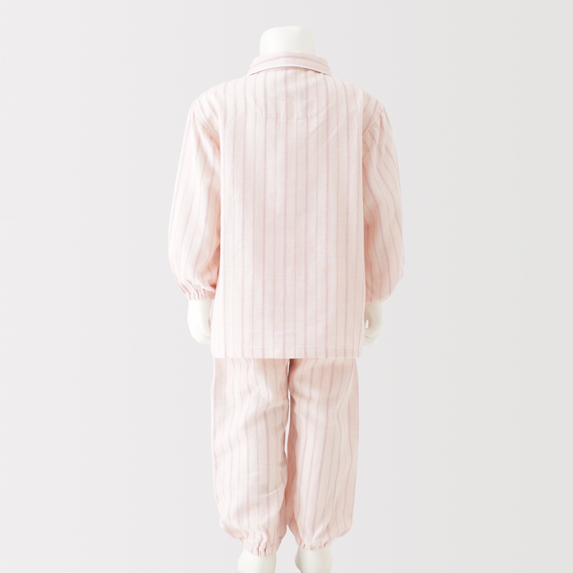 ベビー　脇に縫い目のない　二重ガーゼお着替えパジャマ