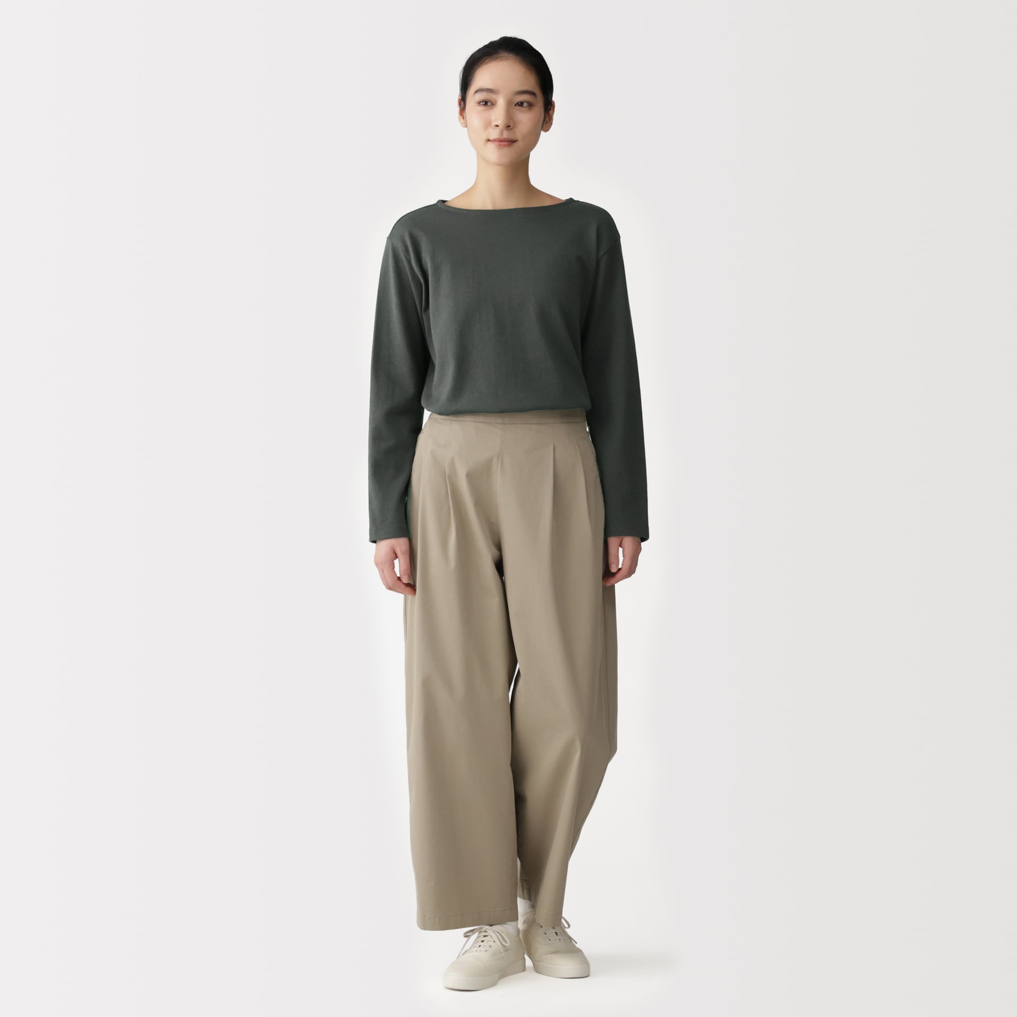 婦人　太番手ボートネック長袖Ｔシャツ