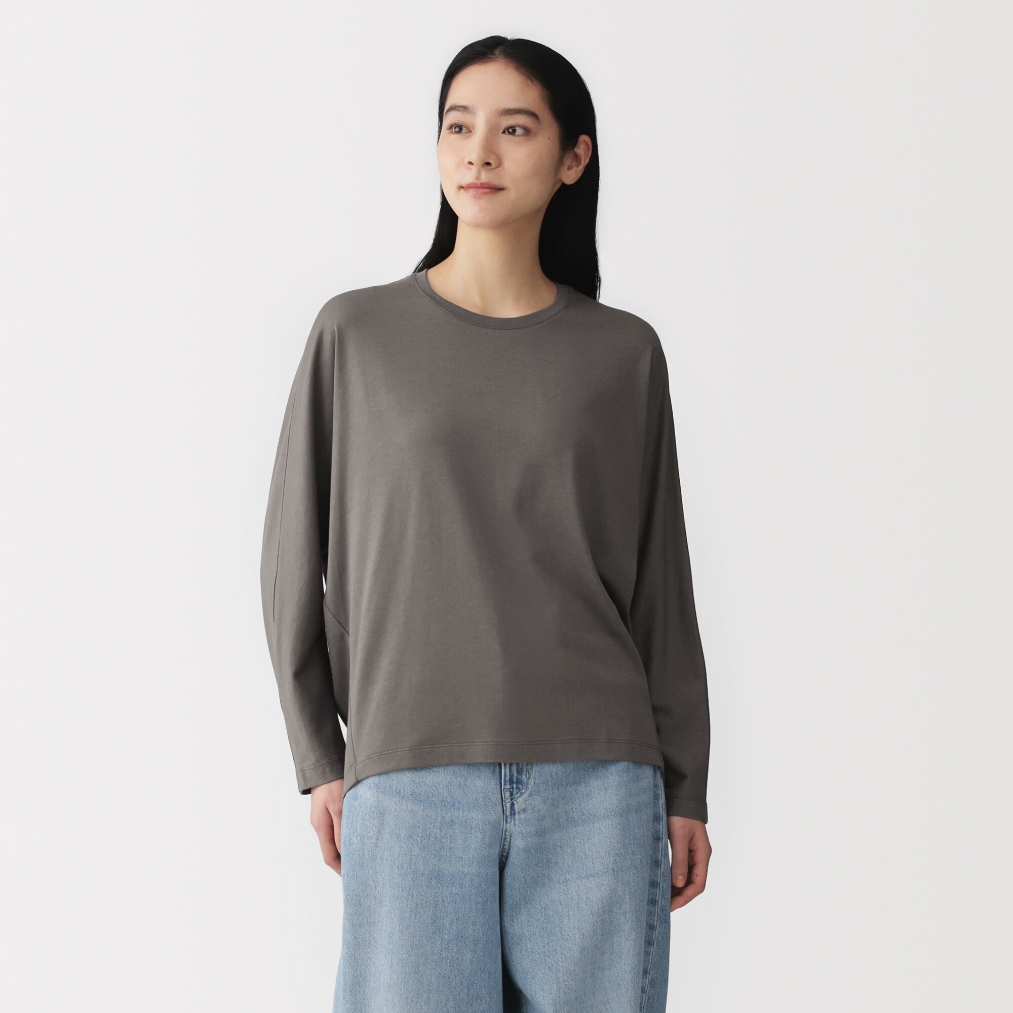 婦人　なめらか天竺編みクルーネック長袖プルオーバー