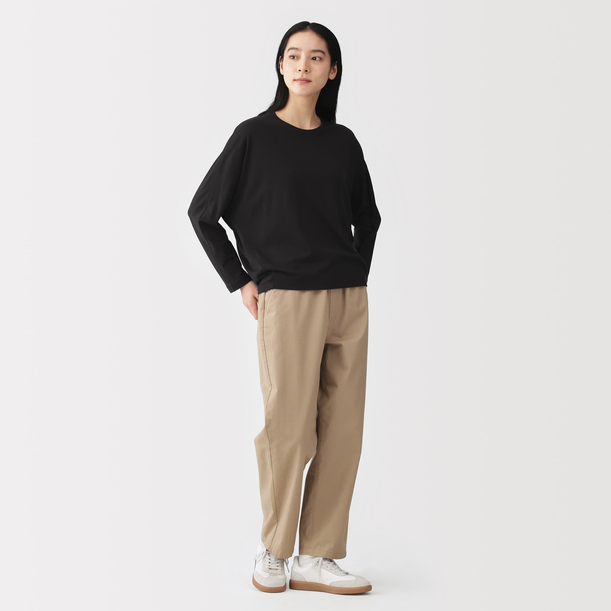 婦人　なめらか天竺編みクルーネック長袖プルオーバー