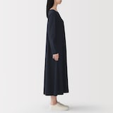 婦人　なめらか天竺編みクルーネック長袖ワンピース