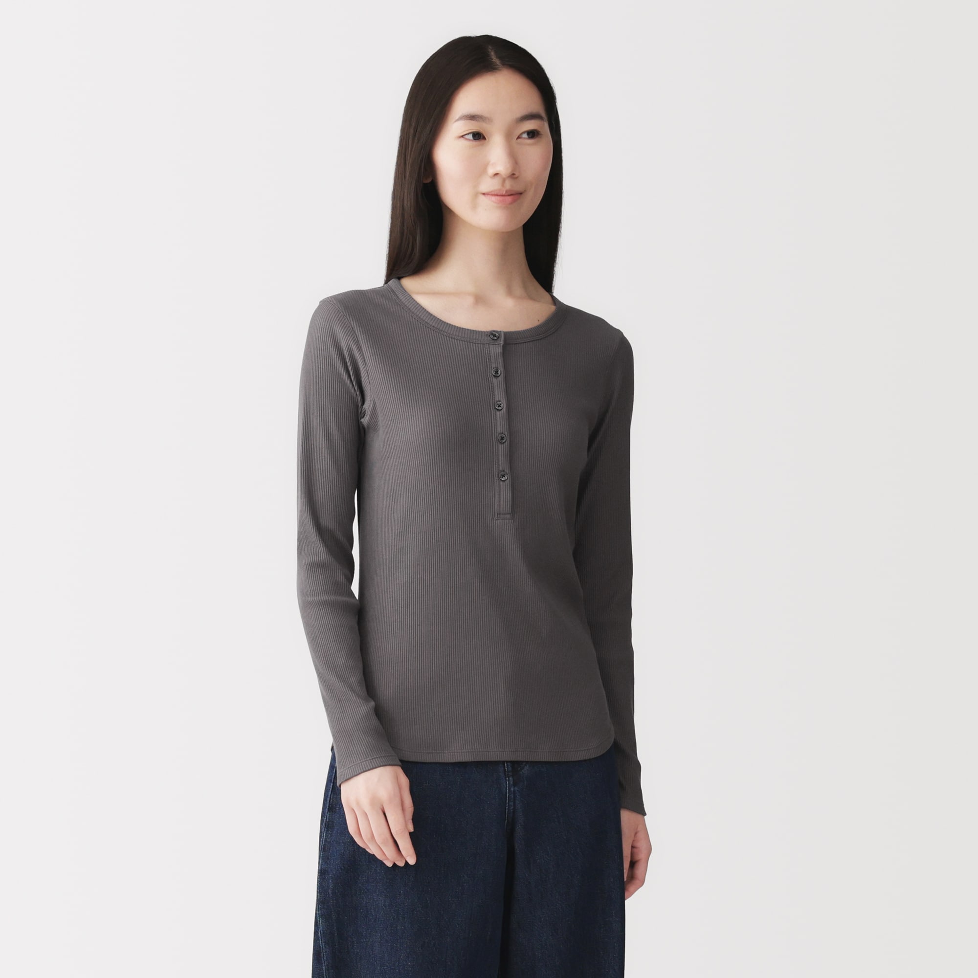 婦人　なめらかリブ編みヘンリーネック長袖Ｔシャツ
