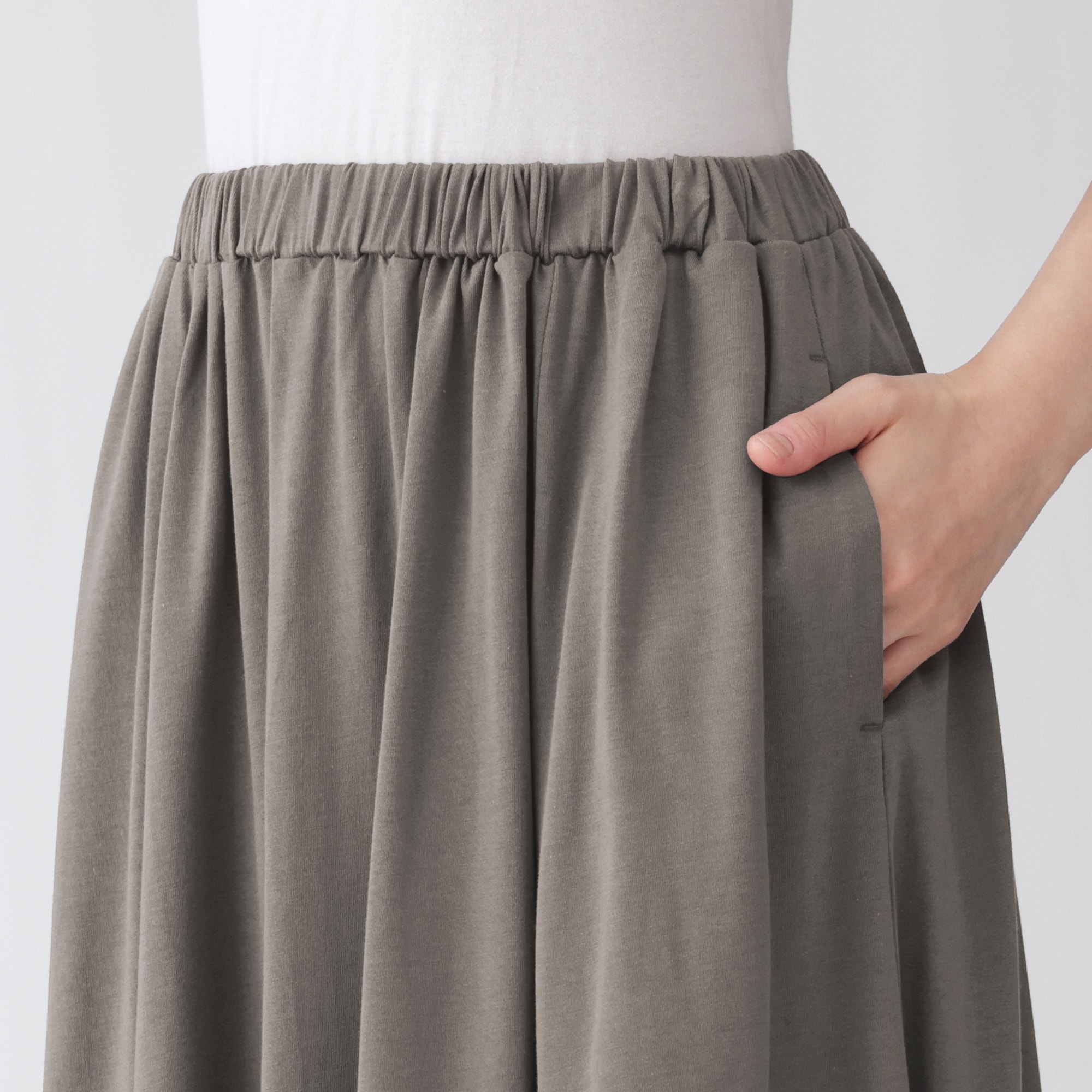 婦人　なめらか天竺編みギャザースカート