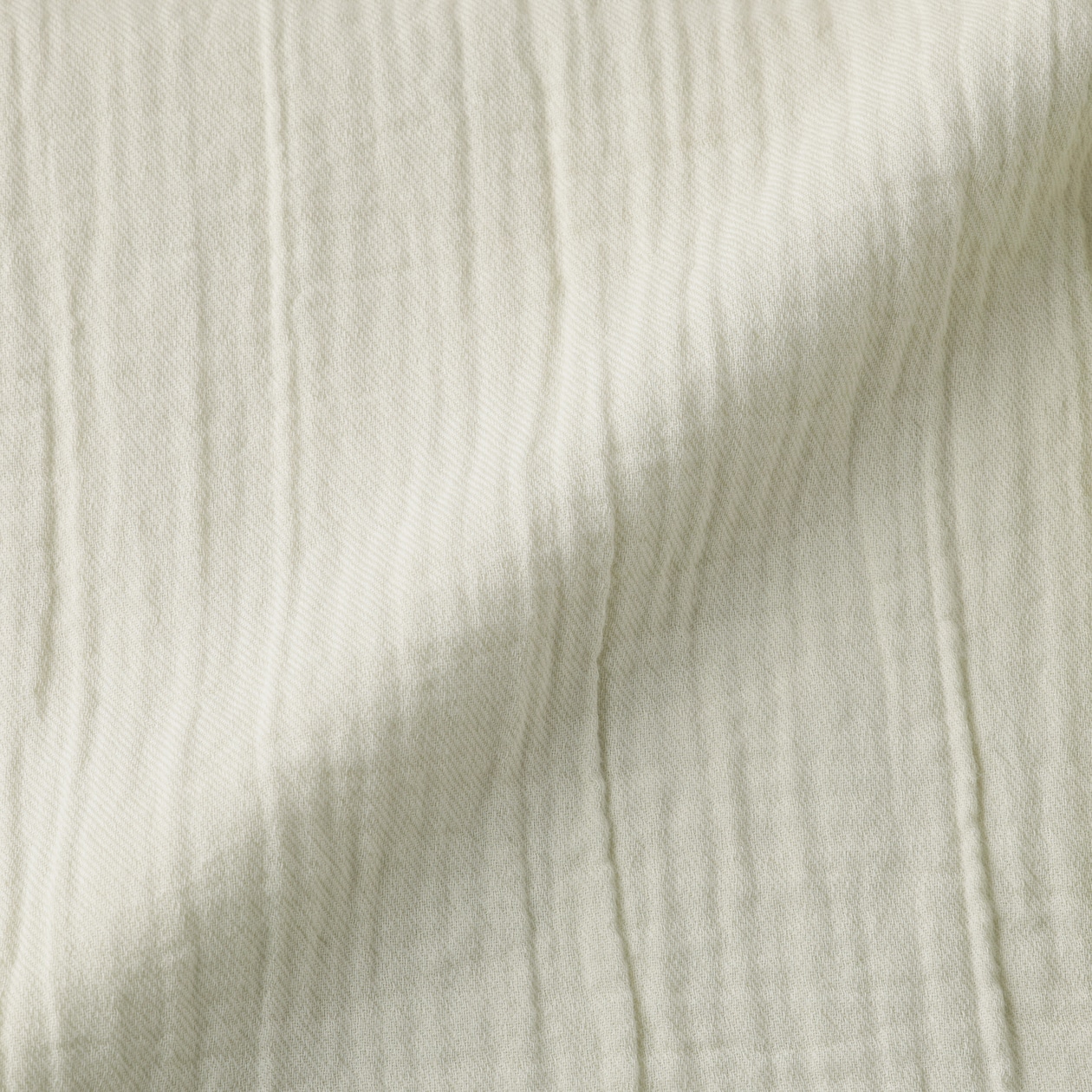 婦人　脇に縫い目のない　チーズクロスガーゼ長袖パジャマ　