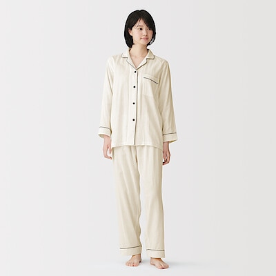 婦人　脇に縫い目のない　二重ガーゼ長袖パジャマ