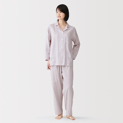 婦人　脇に縫い目のない　二重ガーゼ長袖パジャマ