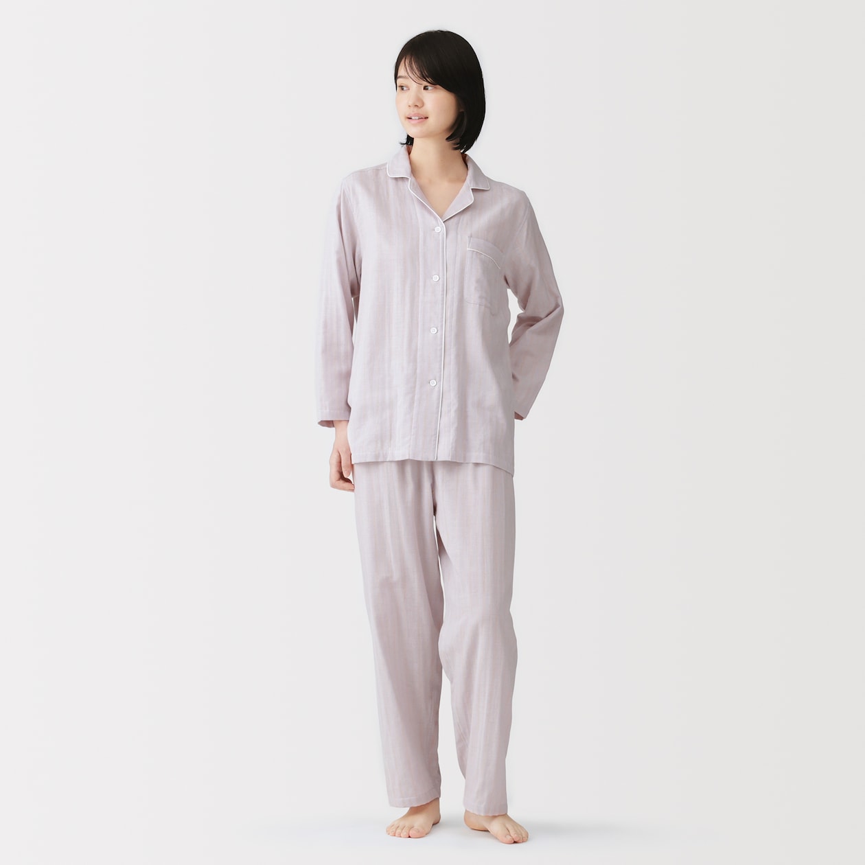 婦人　脇に縫い目のない　二重ガーゼ長袖パジャマ