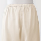 婦人　なめらかサテン　長袖パジャマ