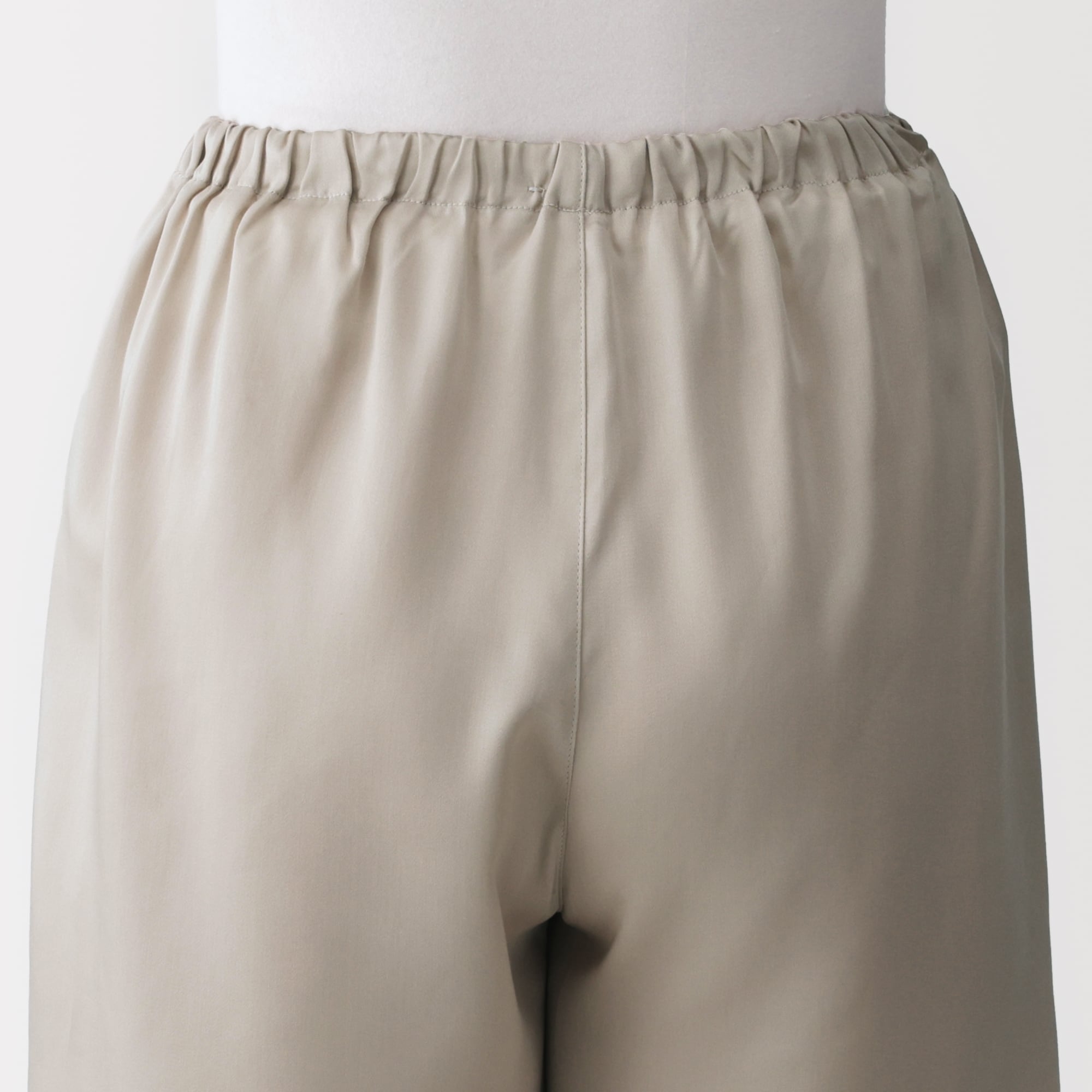 婦人　なめらかサテン　半袖パジャマ