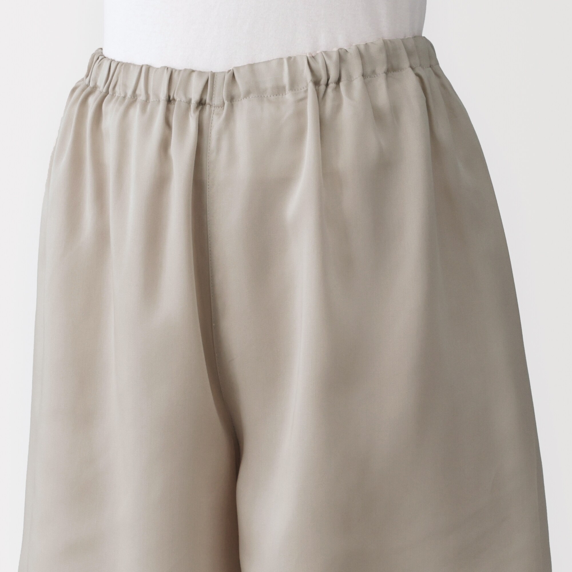 婦人　なめらかサテン　半袖パジャマ