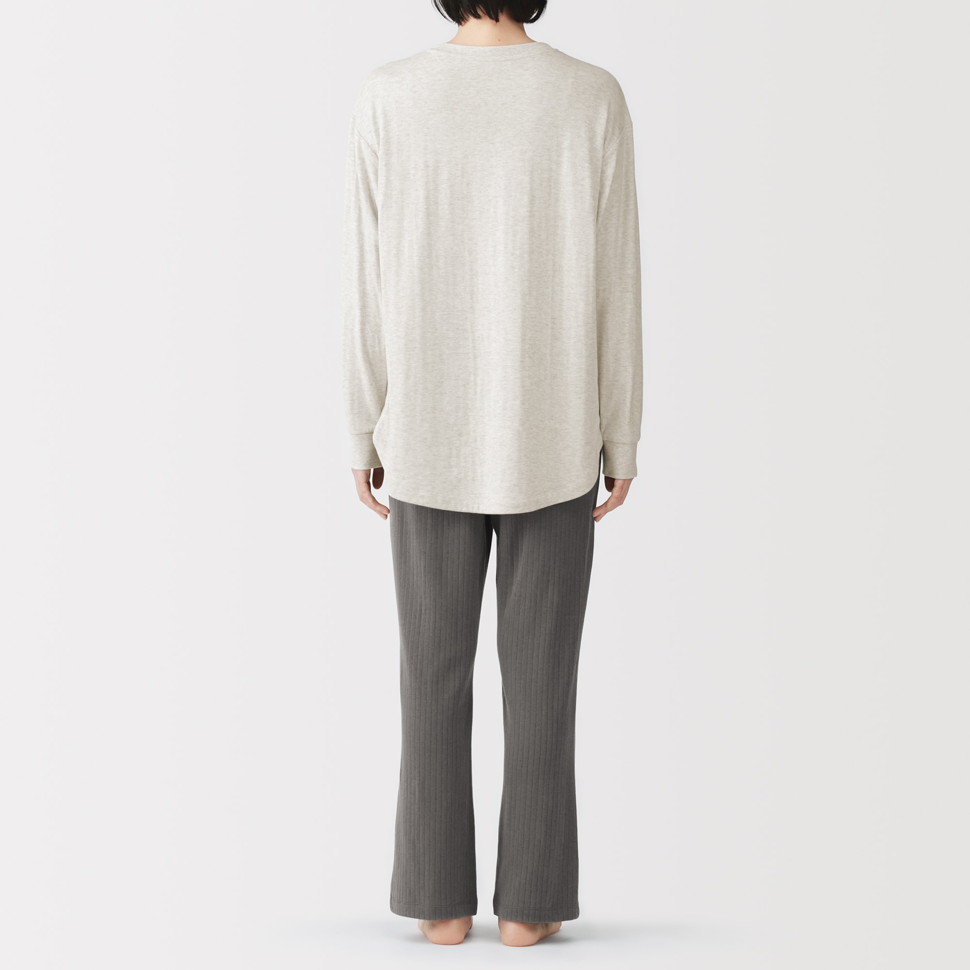 婦人　なめらか　接結　長袖ルームウェアセット