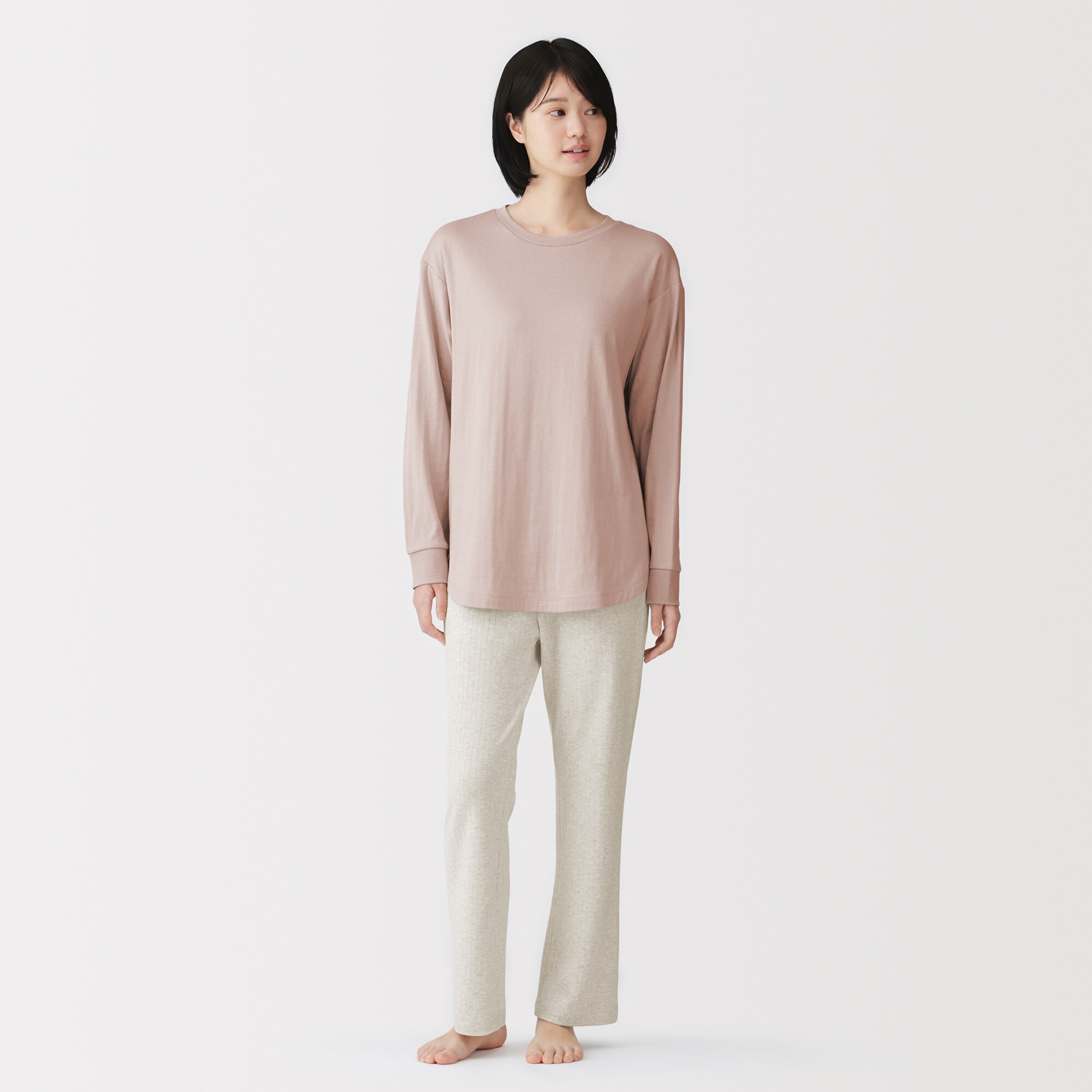 婦人　なめらか　接結　長袖ルームウェアセット