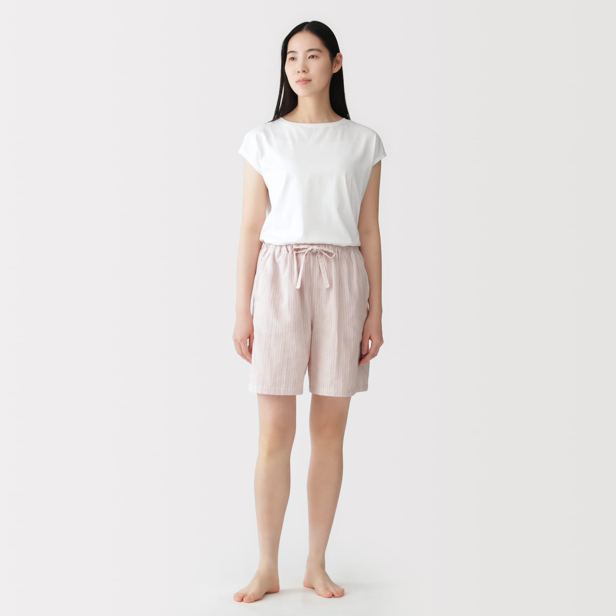 婦人　薄手ガーゼ　ハーフパンツ