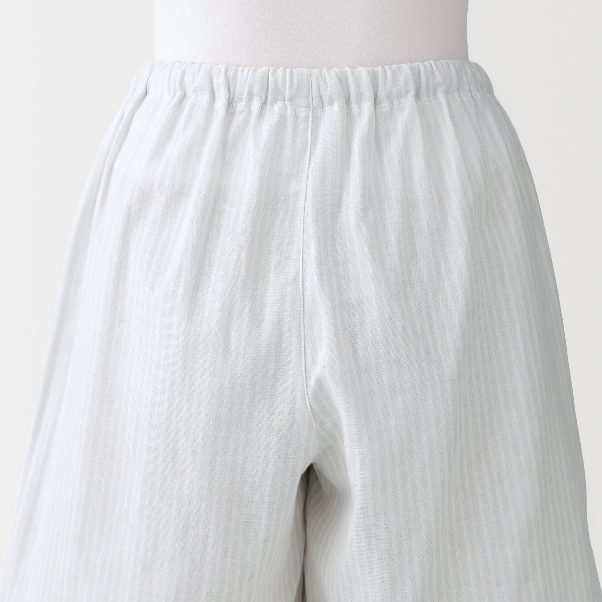 婦人　薄手ガーゼ　ハーフパンツ