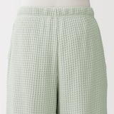 婦人　ざっくり編んだ　ロングパンツ