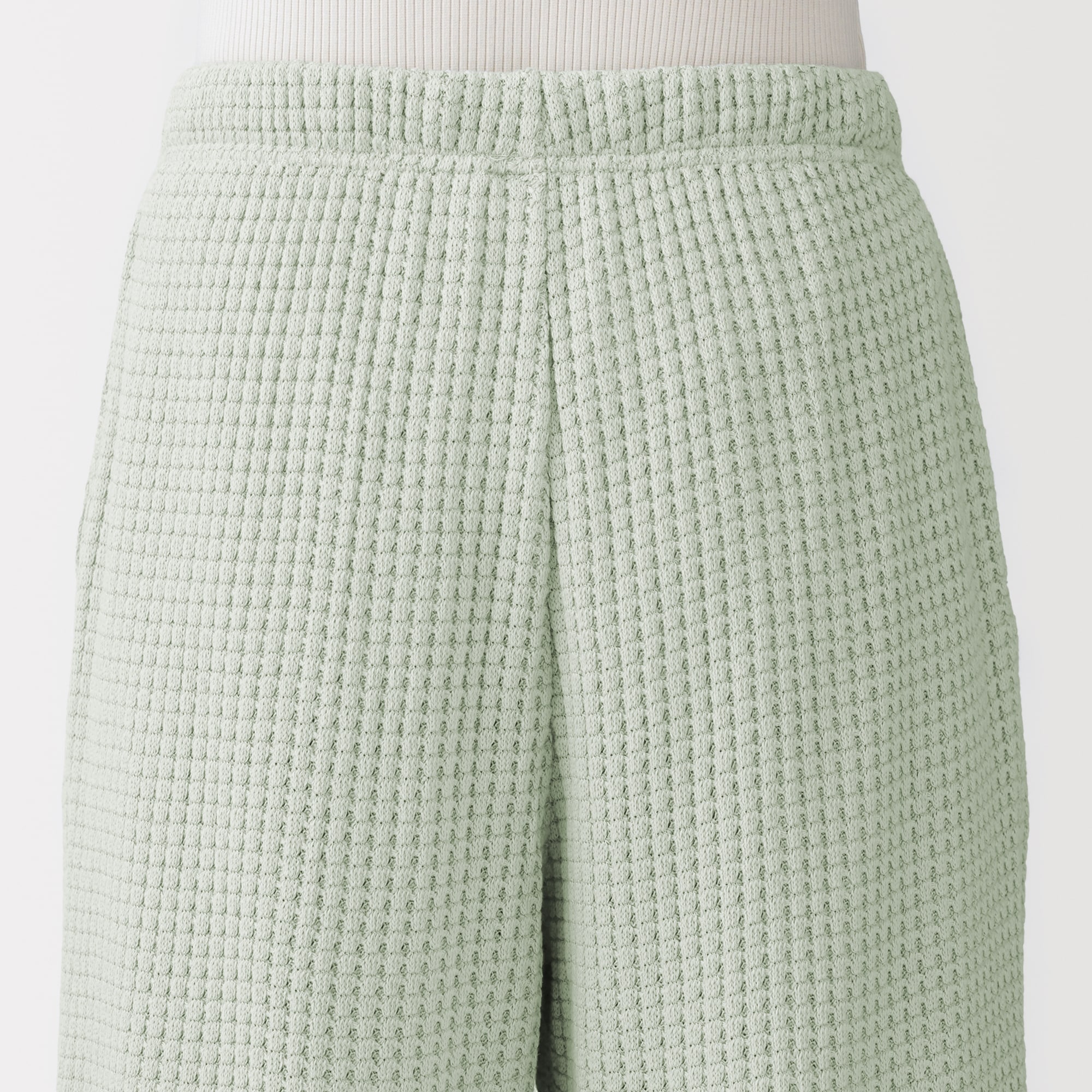 婦人　ざっくり編んだ　ロングパンツ