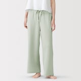 婦人　ざっくり編んだ　ロングパンツ