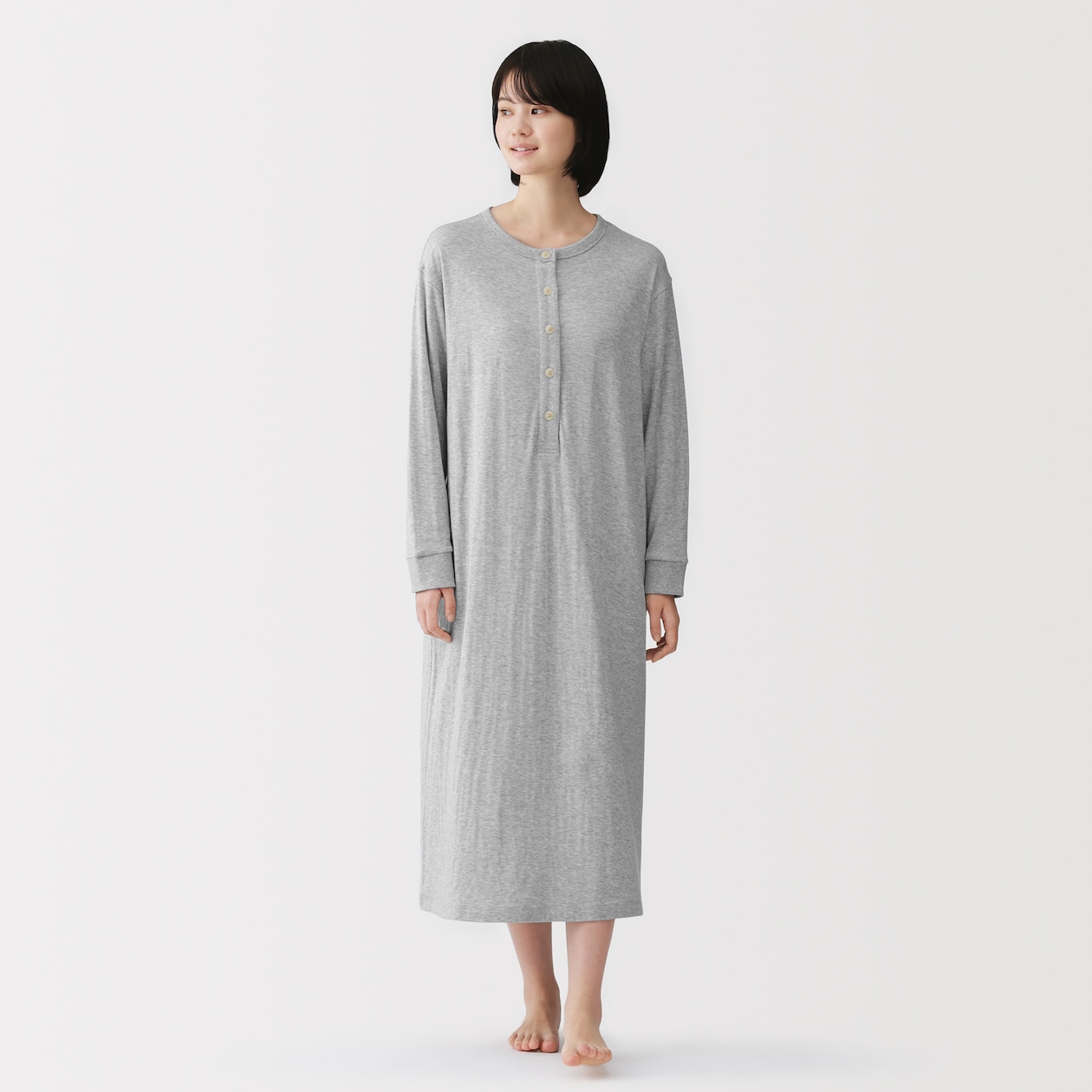 婦人　なめらか　接結　長袖ワンピース