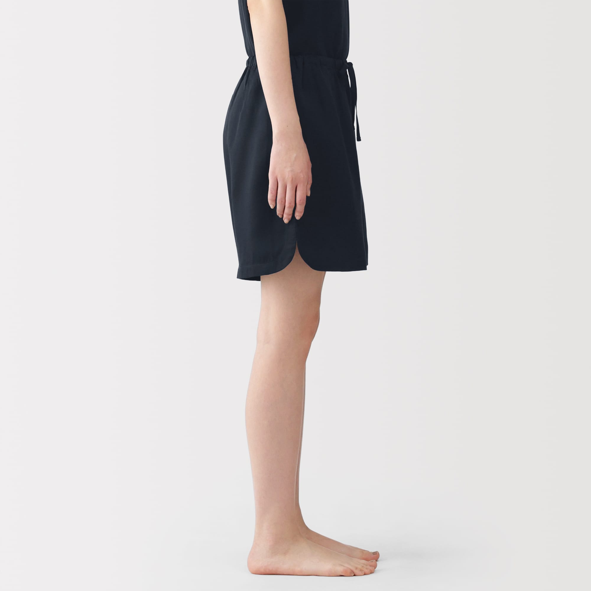 婦人 なめらかサテン ショートパンツ | 無印良品