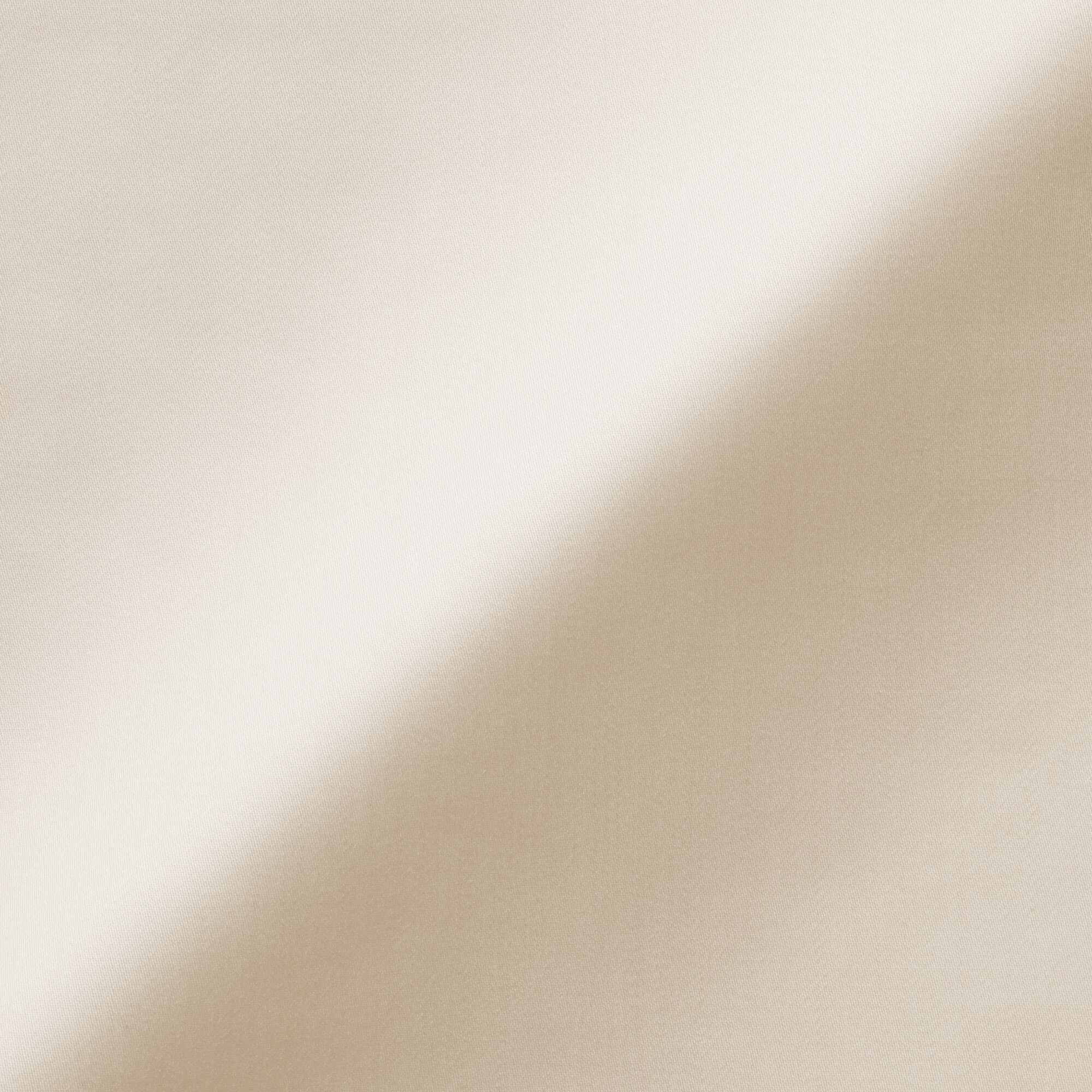 婦人　なめらかサテン　長袖パジャマワンピース