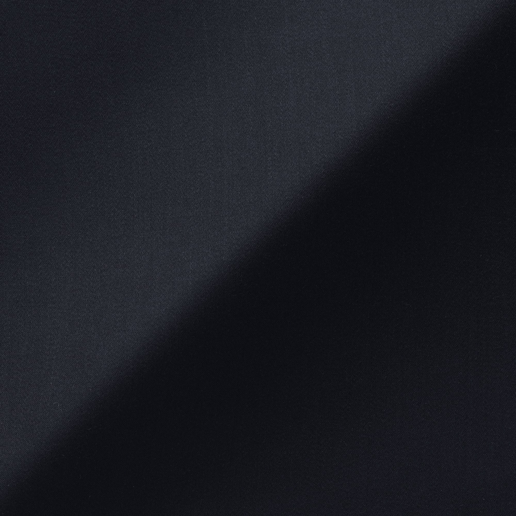 婦人　なめらかサテン　長袖パジャマワンピース