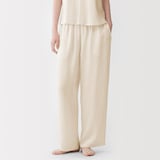 婦人　なめらかサテン　ロングパンツ