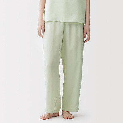 【４月２０日順次発売予定】婦人　なめらかサテン　ロングパンツ