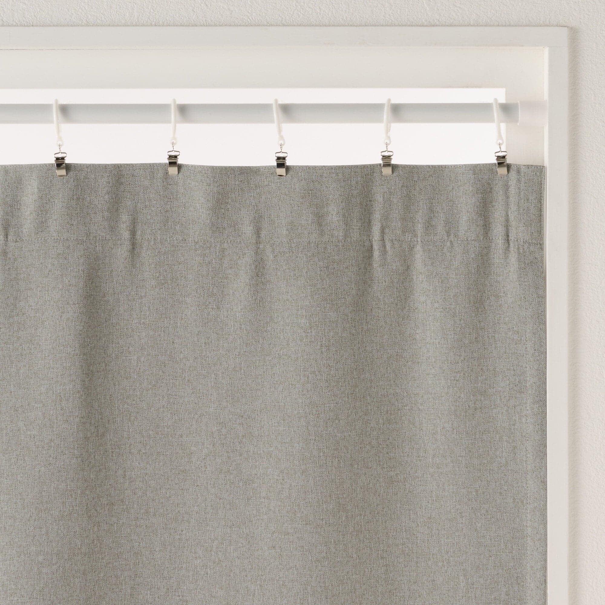 防炎・遮光性　ドビー織りノンプリーツカーテン