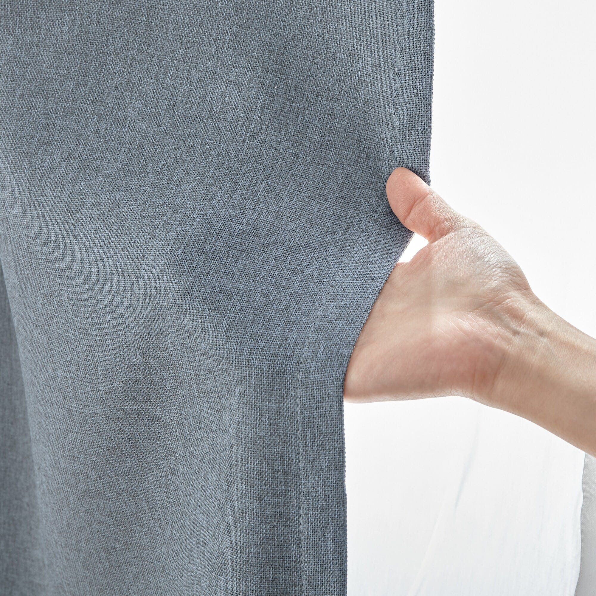 防炎・遮光性　ドビー織りノンプリーツカーテン