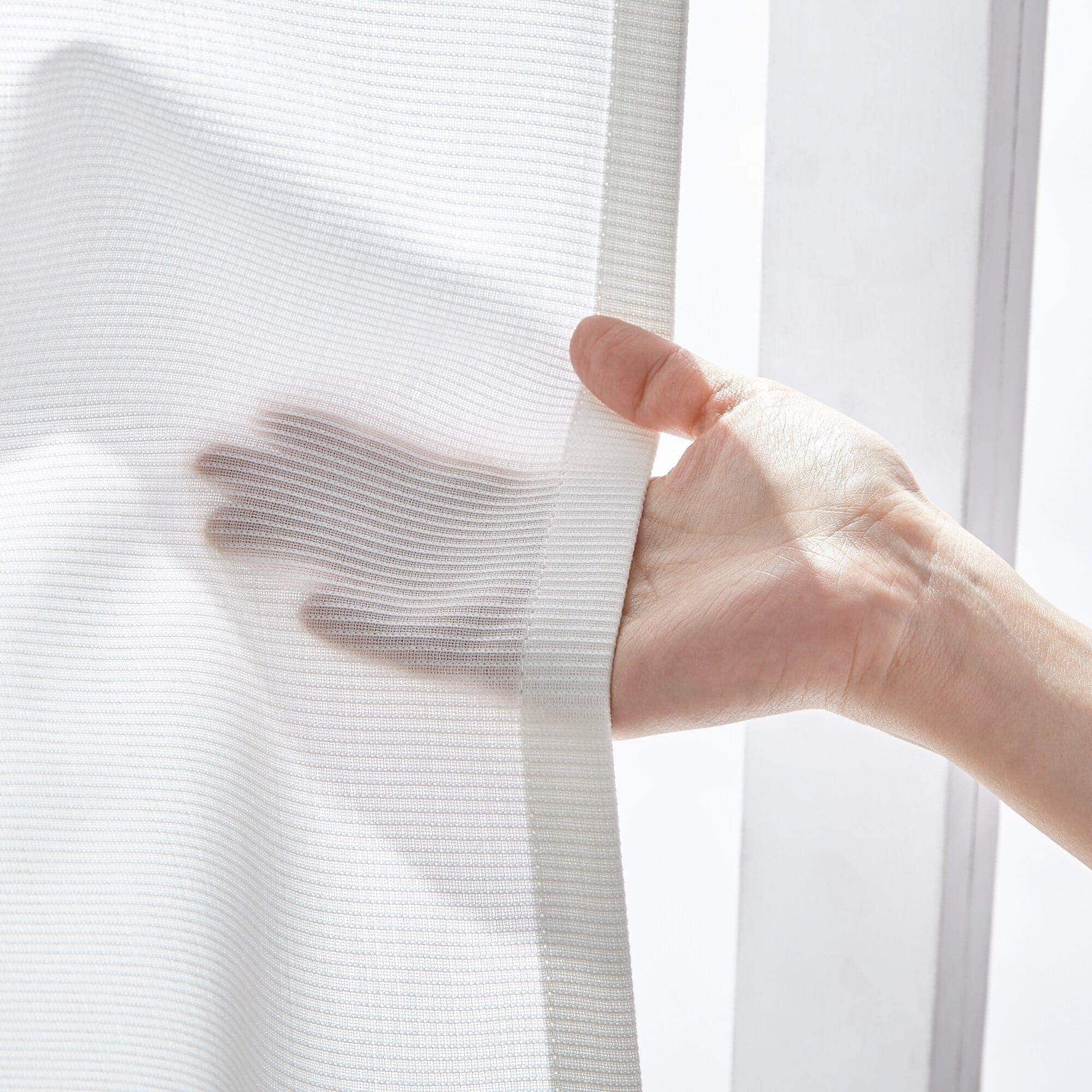 熱を通しにくく透けにくいレースノンプリーツカーテン