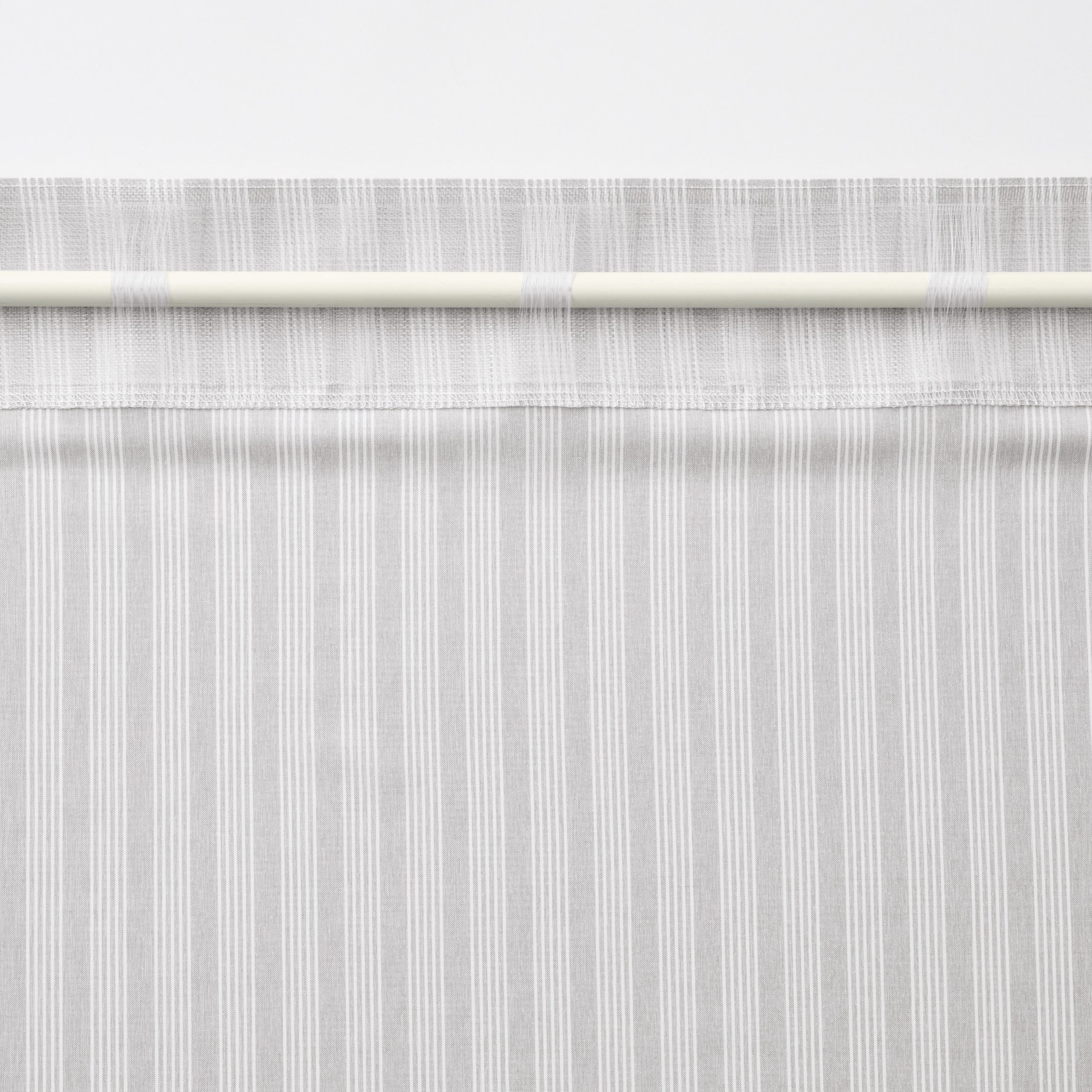 再生ポリエステル使い　ノンプリーツカーテン